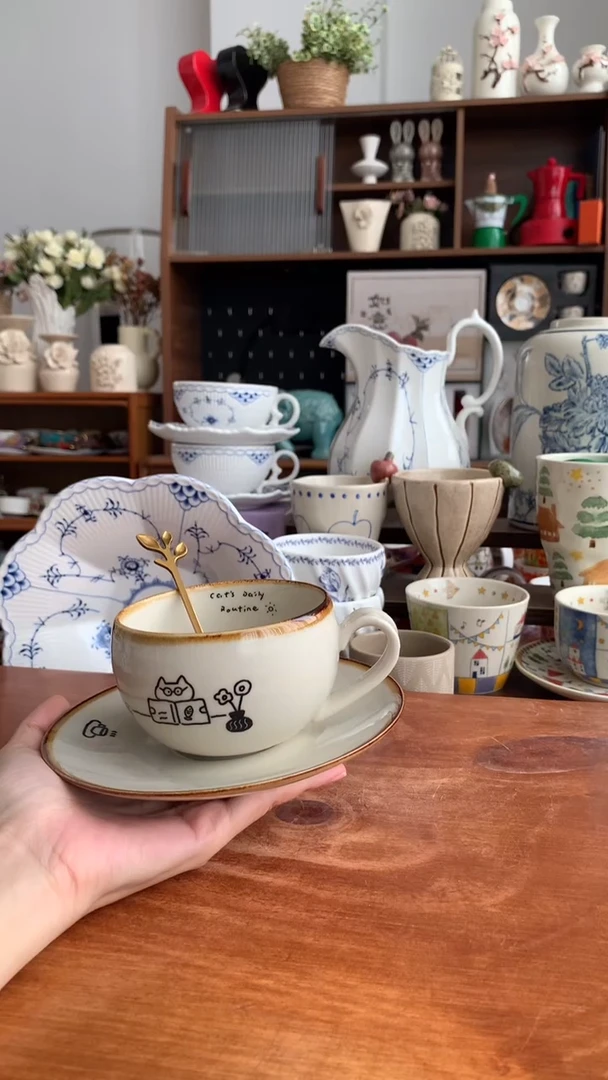 瓷【阅读小猫】杯碟 送勺