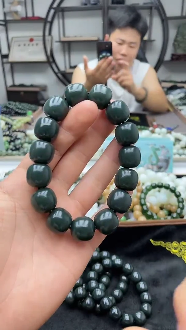 手串未镶嵌和田玉纯天然新疆且末老型珠16