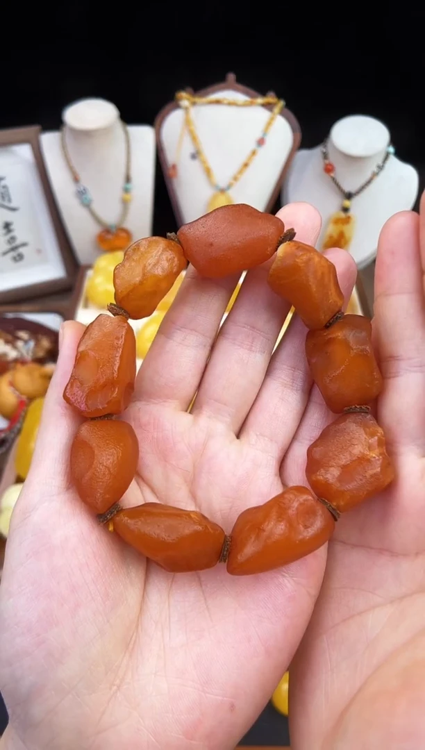 琥珀未镶嵌珠宝奇石柒月