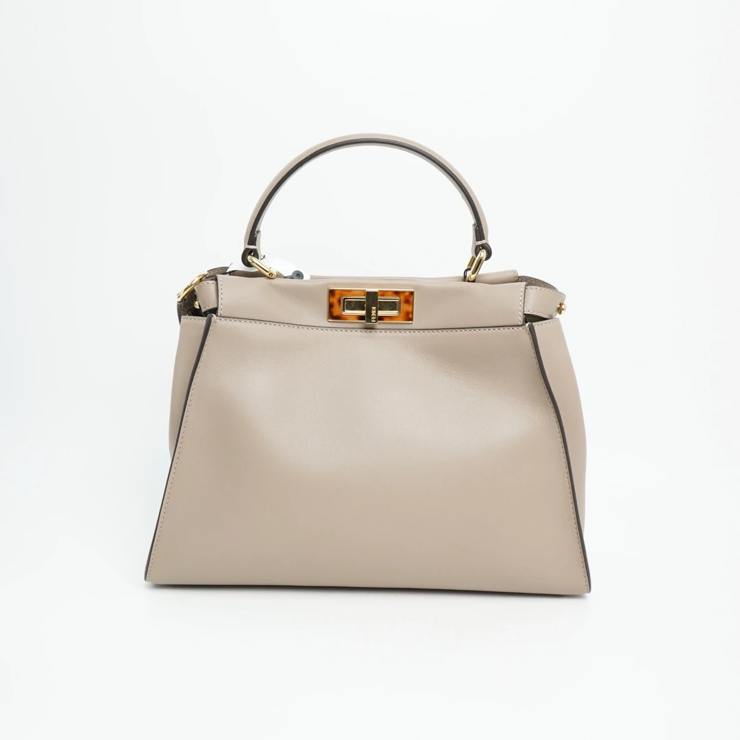 95新 FENDI/芬迪 芬迪peekaboo中号大象灰/尘袋/肩带/DS017323