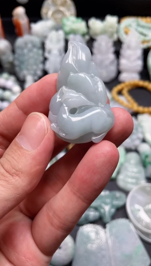 翡翠未镶嵌颈饰天然翡翠a货