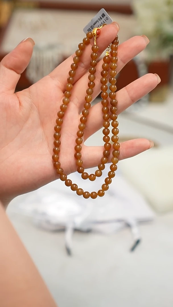 和田玉（糖玉）银S925镶嵌颈饰（且末糖料）项链