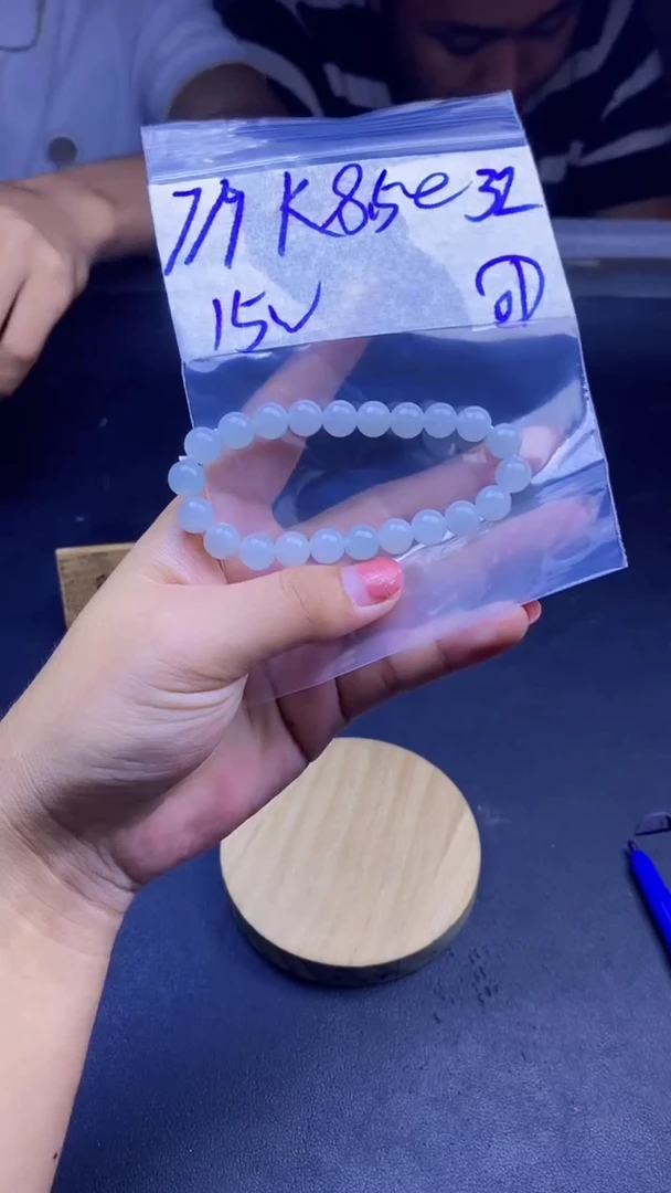 定制翡翠未镶嵌天然缅甸a货翡翠拍一发一