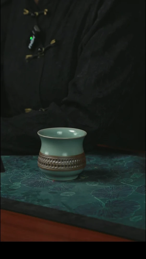 沉香杯 支钉跳刀 一级品  120毫升
