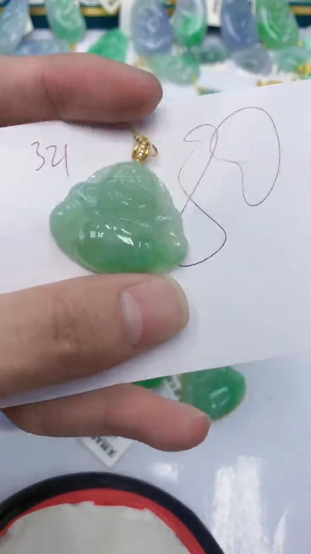 颈饰未镶嵌翡翠1111111