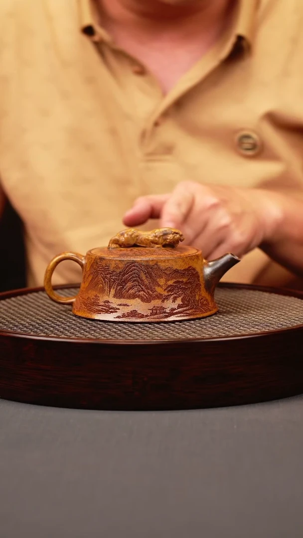 茶壶紫砂龙骨金砂 虎钮柱础 刻绘