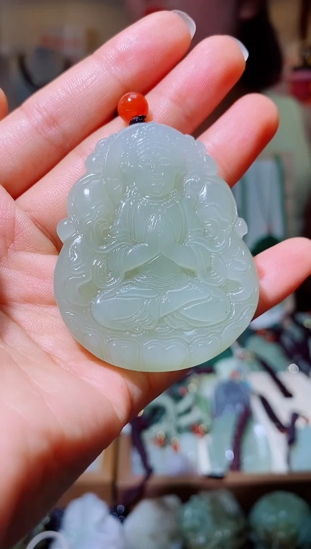 颈饰未镶嵌和田玉1