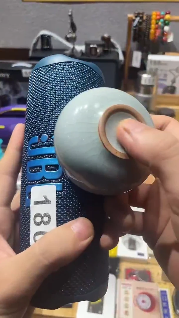 瓷片闪购商品 如图所示
