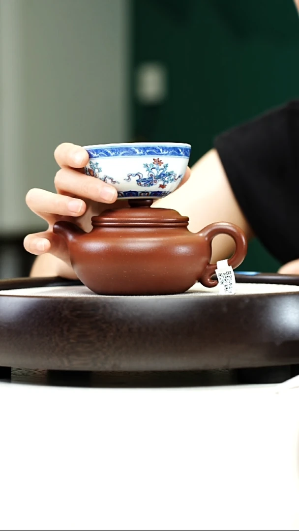茶壶紫砂CQMH-0003斗彩暗八宝卧足杯仿古（王腾飞）-底槽清-298cc