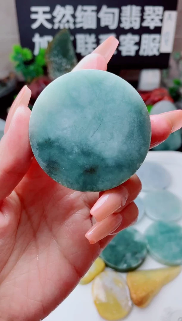 翡翠未镶嵌颈饰126.......