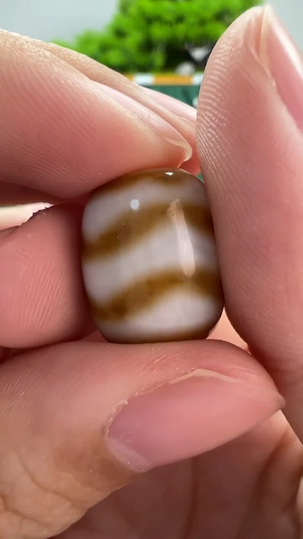 玛瑙/玉髓（覆膜）颈饰未镶嵌40.（微瑕随机发货）