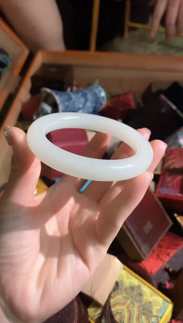 和田玉手镯未镶嵌永玉阁精品专属摆件