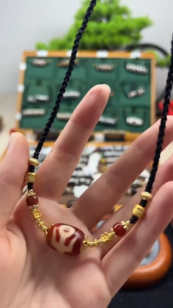 玛瑙/玉髓（覆膜）颈饰合金27（微瑕随机发货）