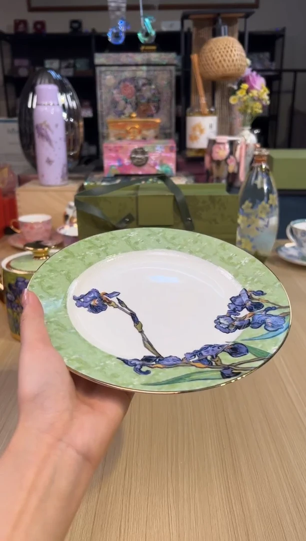 104梵高鸢尾8.寸.盘