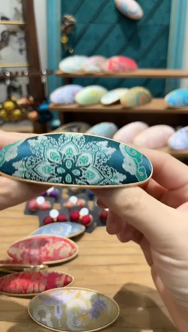 【闪购商品】【一物一拍专车】苏锦宝相花大号弹簧夹