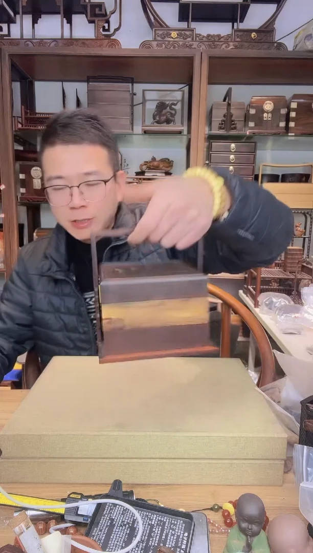 【闪购商品】乌木类书架042大红酸枝正方双层提盒  有裂瑕疵