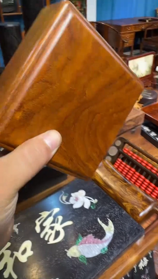 木黄方形机关盒000