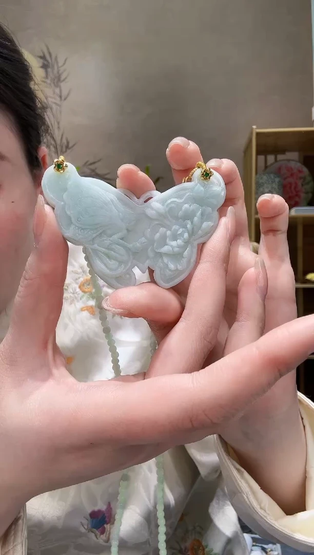 【闪购商品】翡翠颈饰未镶嵌吊坠