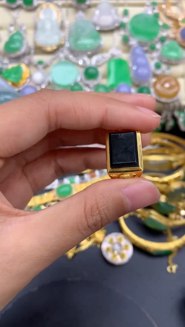 【闪购商品】翡翠戒指18K金镶嵌393-中国好珍宝