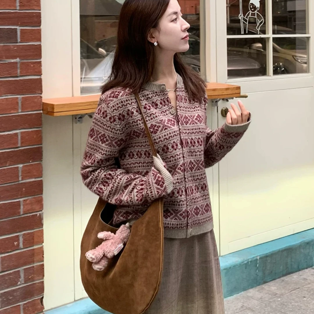 【新东方】10.1%山羊绒89.9%绵羊毛北欧费尔岛2024新款针织衫X4150