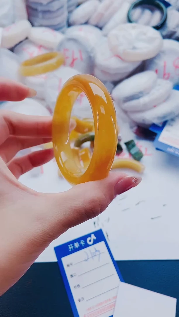 未镶嵌手镯石英质玉J103-56-57