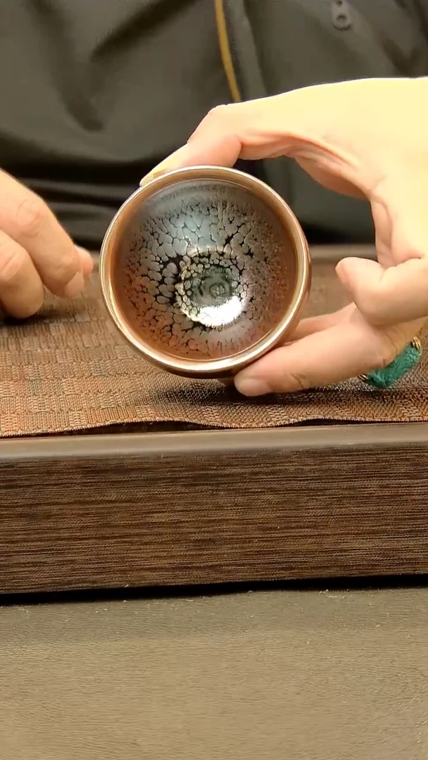 茶盏752.。。。。。。。。