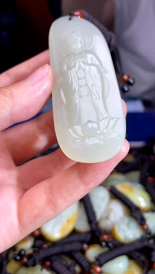 和田玉未镶嵌挂件1