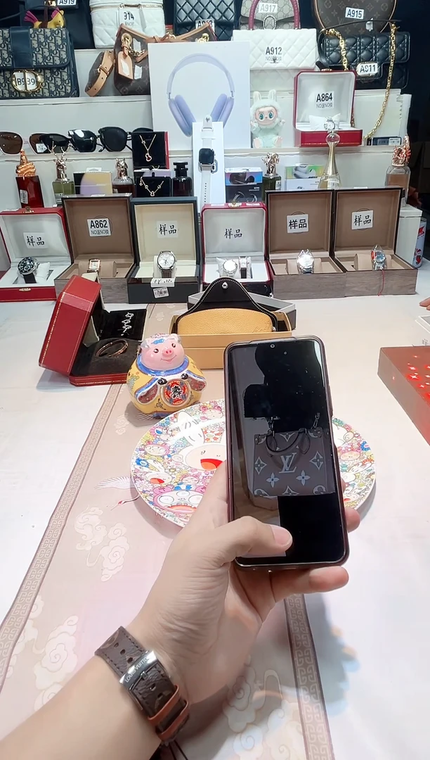 瓷片瓷器 库房到期 全部地板价@@1