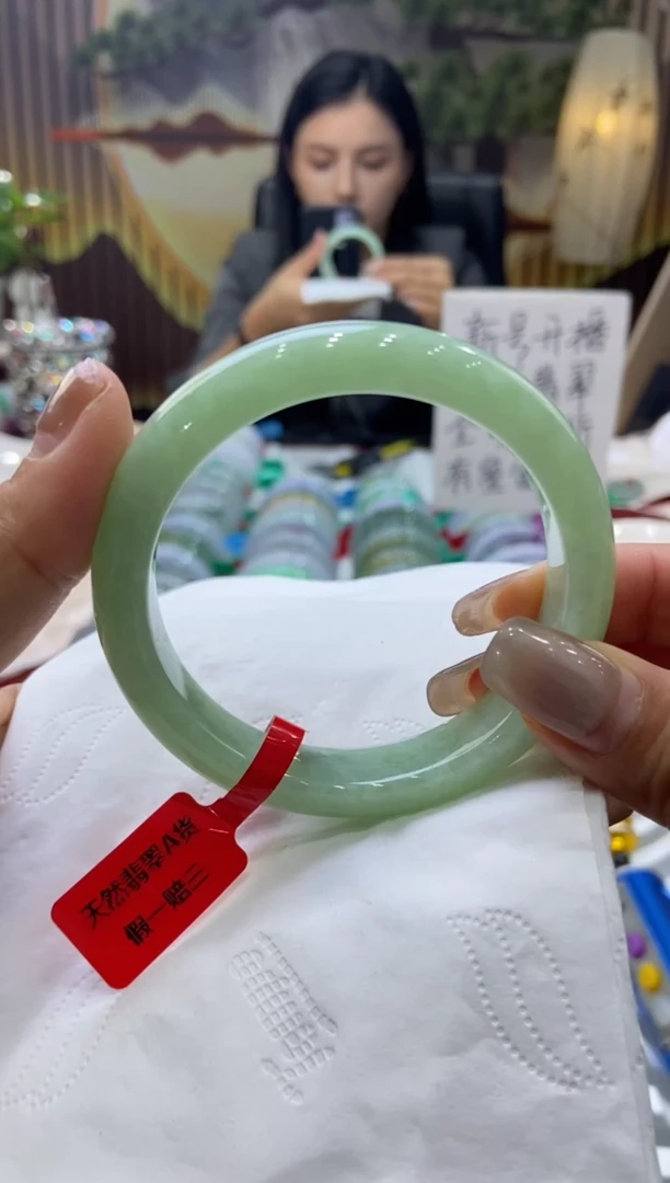 未镶嵌手镯翡翠玲?00004899