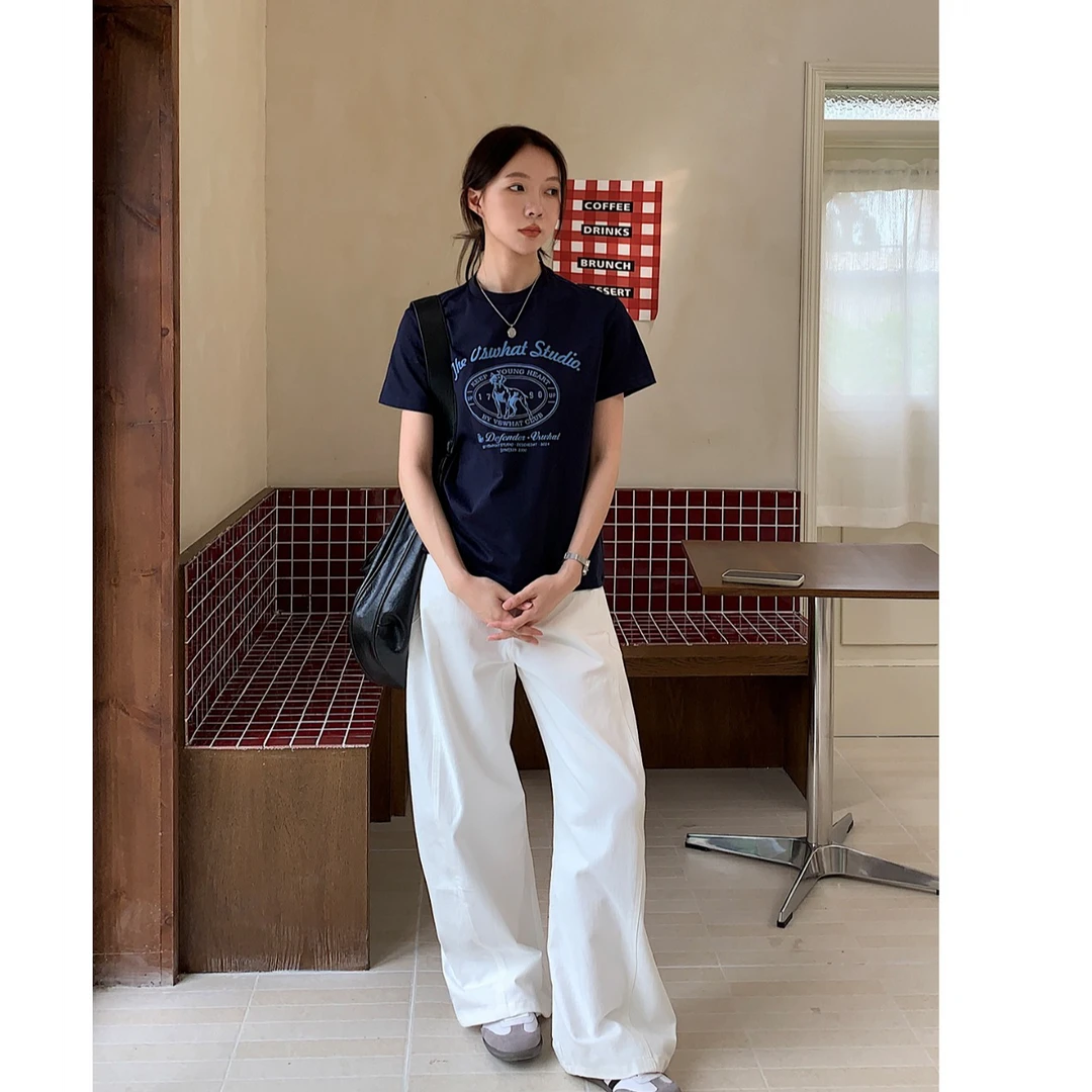 Vs what 趣味小狗正肩短袖T恤女韩版百搭休闲白色弯刀裤时尚套装