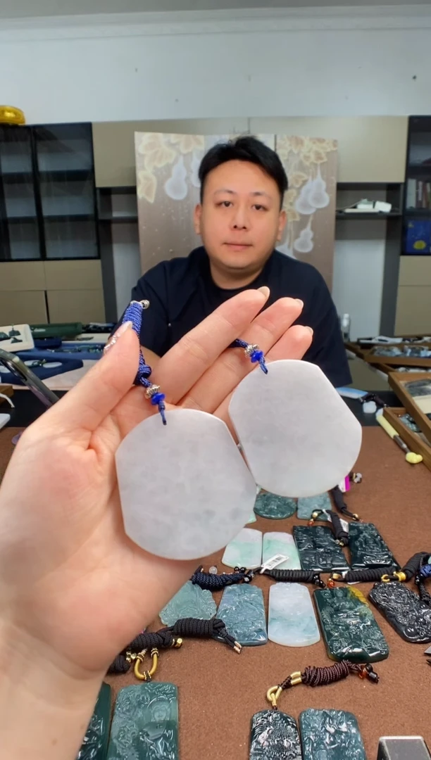 颈饰未镶嵌翡翠多样性发其一