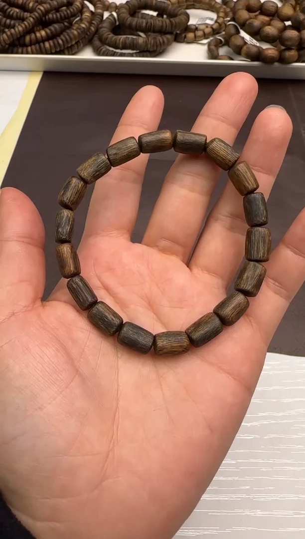 【闪购商品】沉香手串沉水级吊罗山奇楠树根油6mm多样性发1