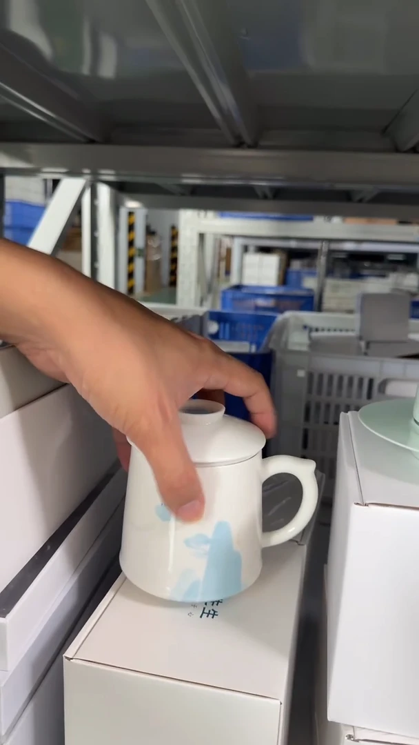 陶瓷九色鹿泡茶杯_百川款