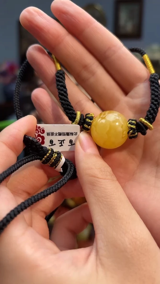 蜜蜡颈饰未镶嵌吊坠