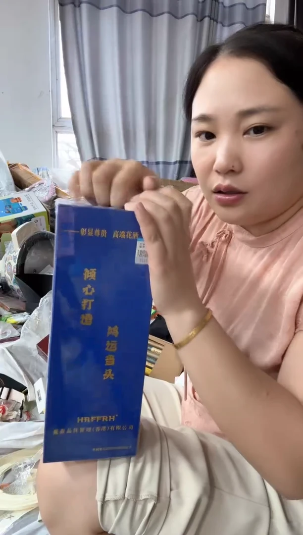 牦牛剖层皮革时尚洋气百搭女包腋下包发图片款