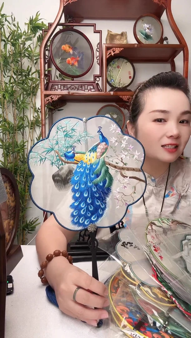 刺绣团扇双面非遗