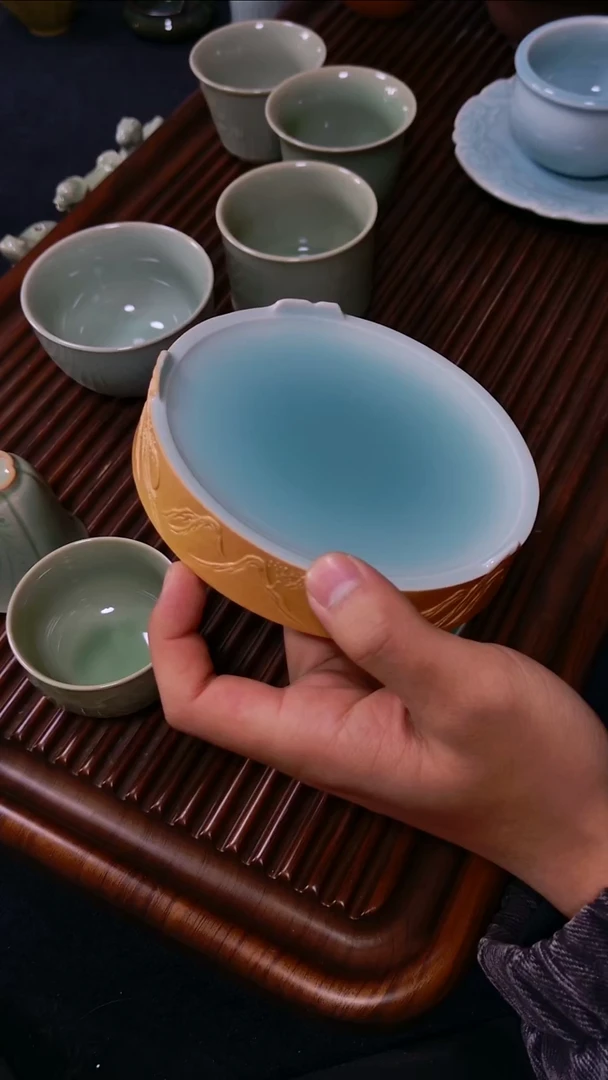 乖**知和青禾粉青壶承