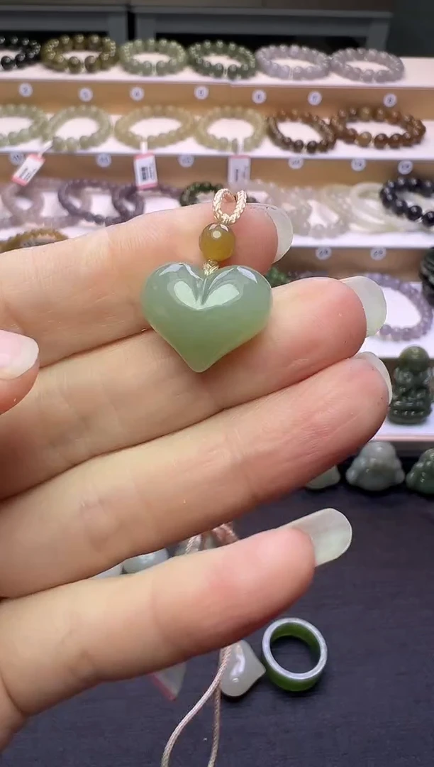 颈饰未镶嵌和田玉143号链接