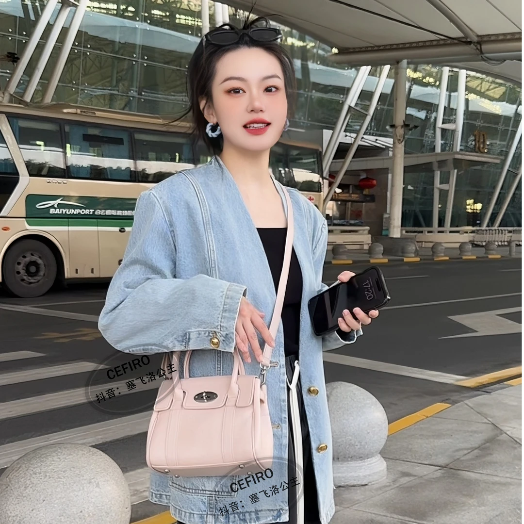 【塞飞洛】2025年潮流新款雅丹斜跨女包 WGG-1WB831-464601