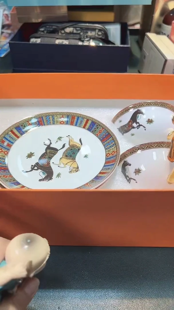 瓷片全场正品,一件不留@@1