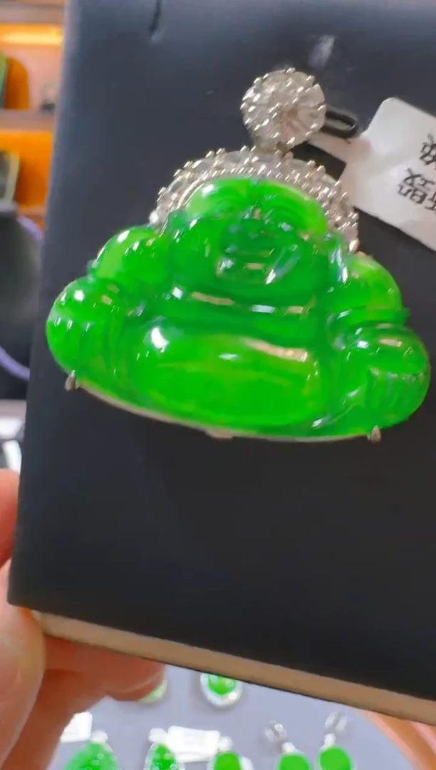 吊坠(赠链)银S925镶嵌翡翠天然A货翡翠