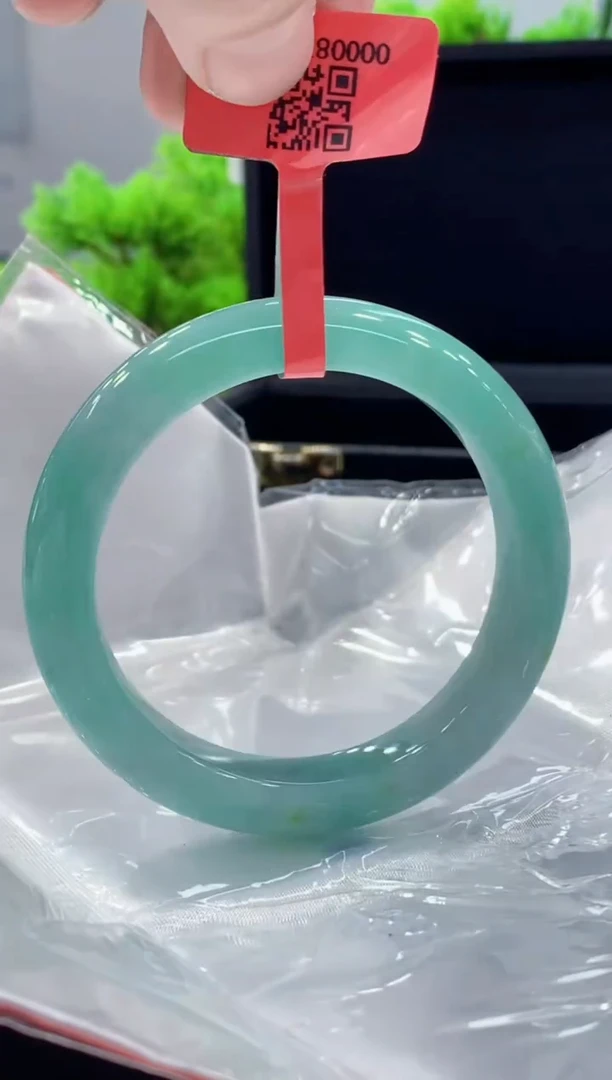 未镶嵌手镯翡翠翡翠手镯