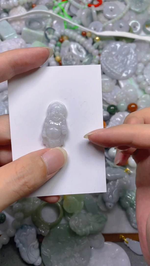 翡翠未镶嵌颈饰29