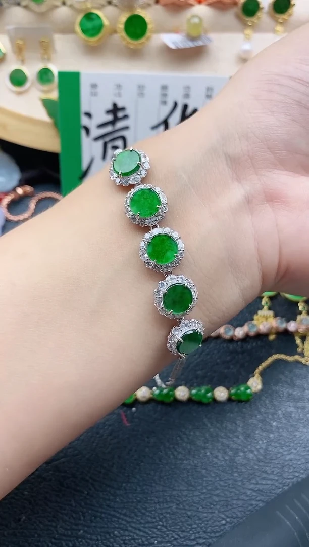 翡翠戒指银S925镶嵌111111