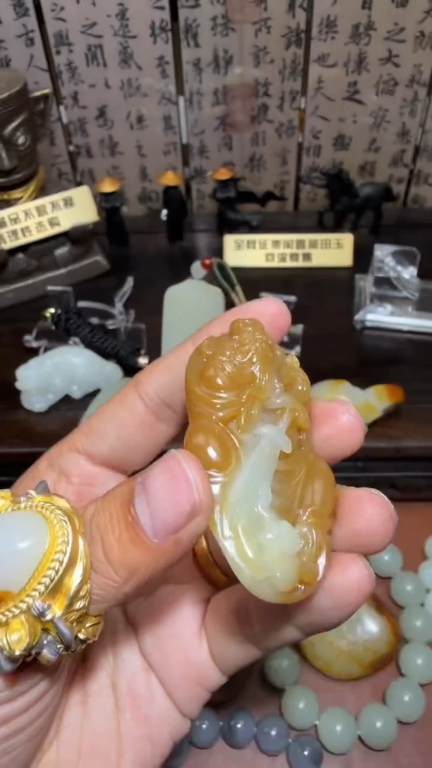 未镶嵌和田玉挂件1