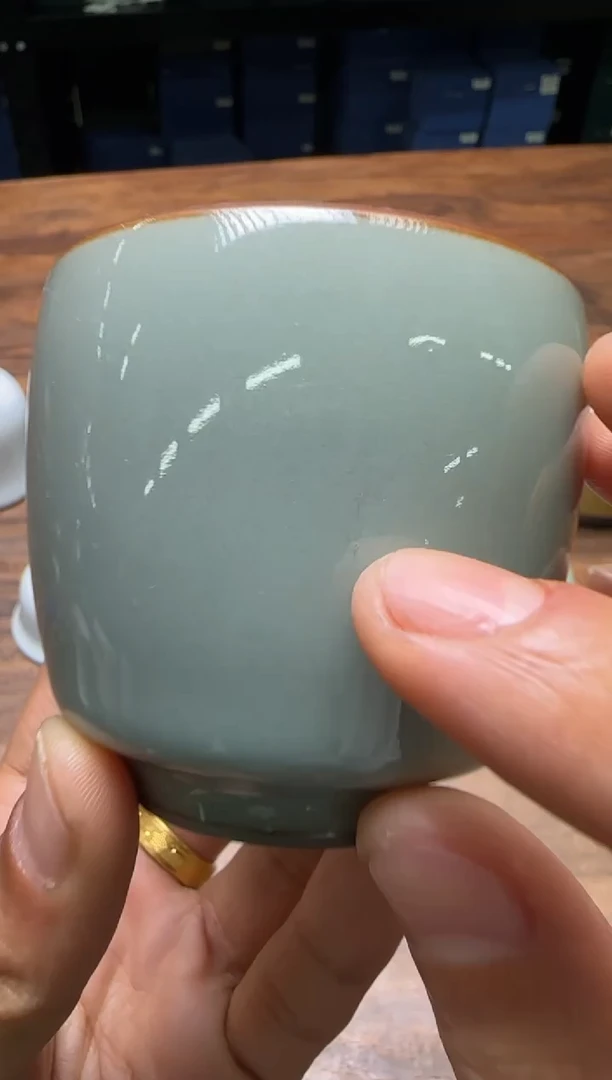 观**濤燕泥堂 凝香汝釉直筒杯