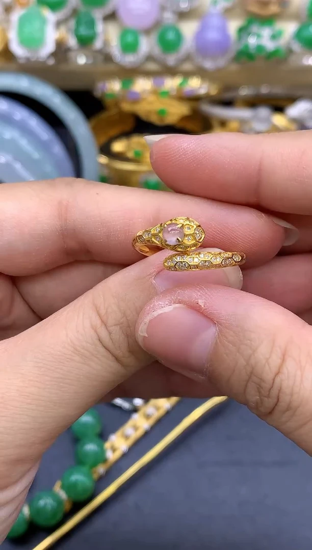 18K金镶嵌戒指翡翠244-中国好珍宝