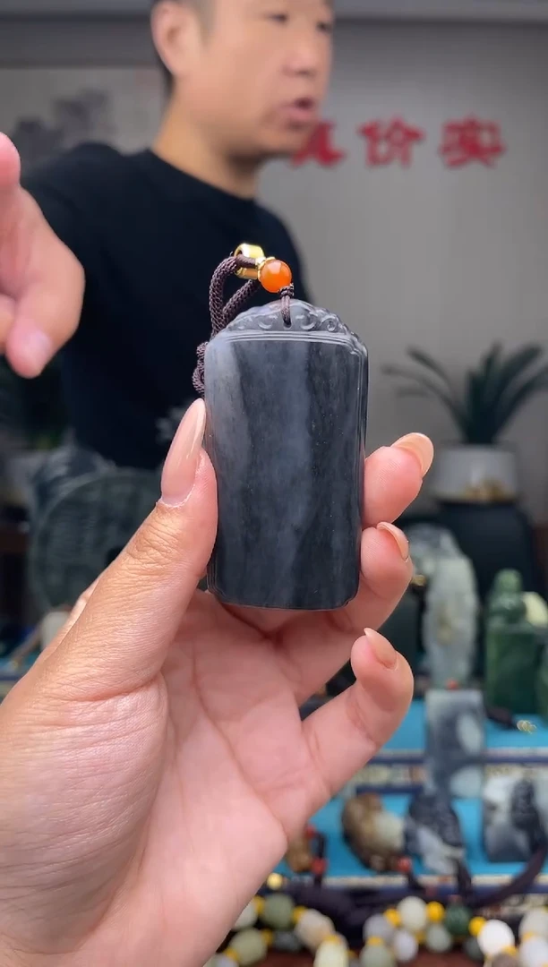 未镶嵌和田玉挂件1