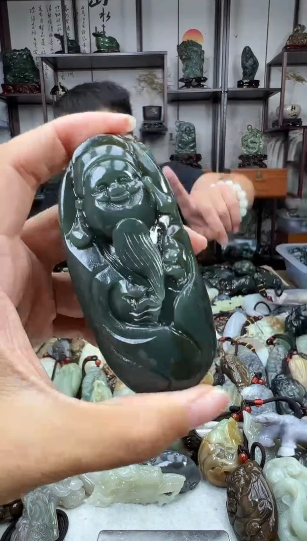 未镶嵌和田玉把件1