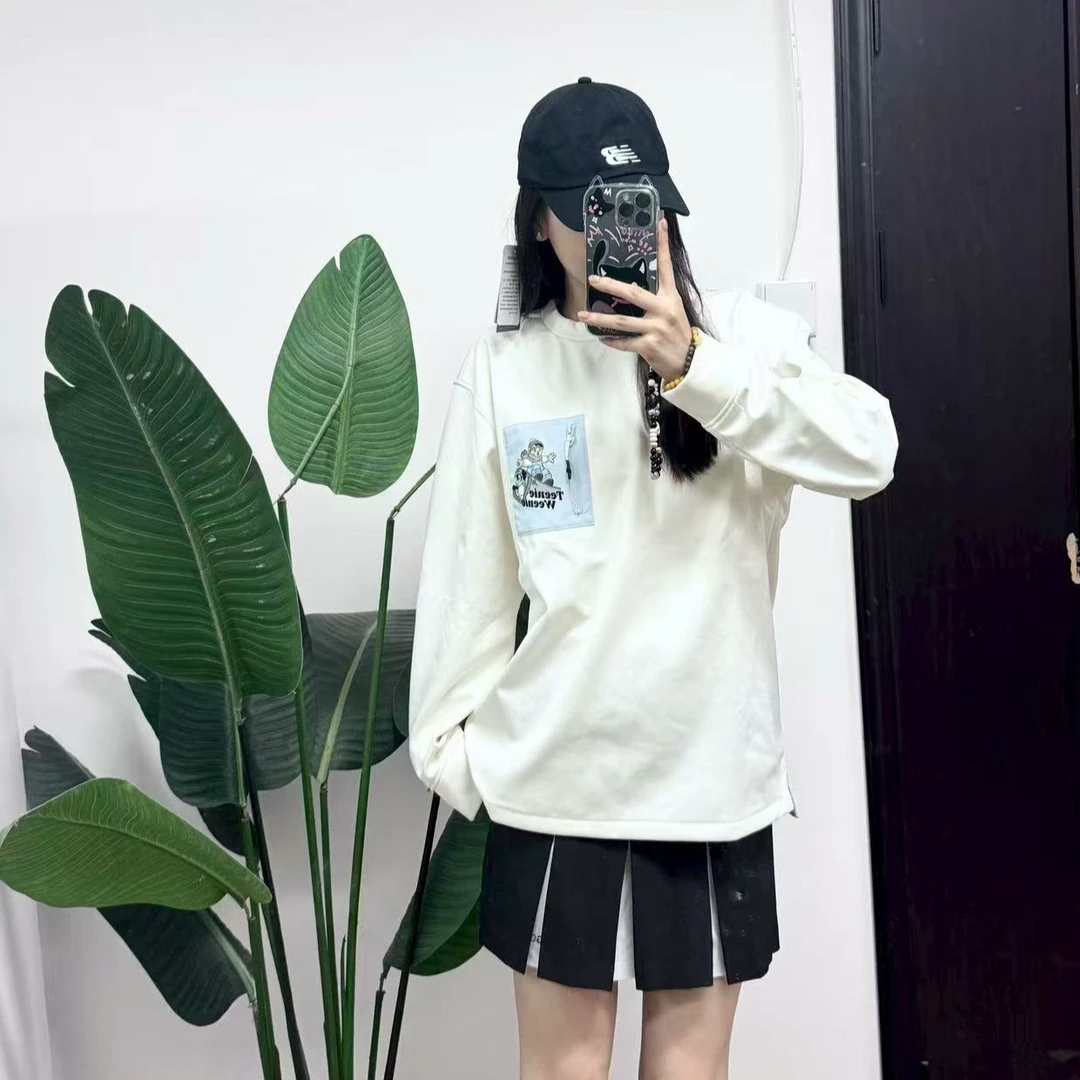 招财甄选  休闲卫衣 TTMA224V04T